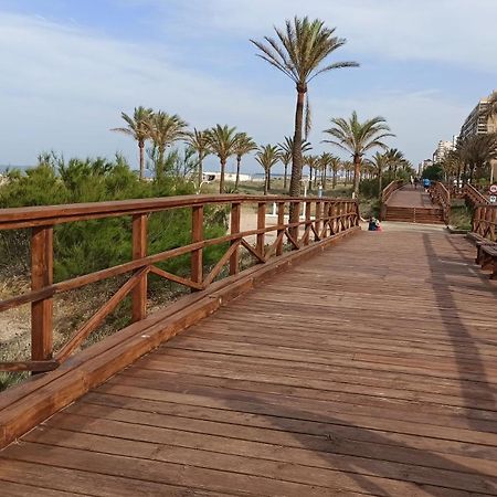 Apartamento, Estudio En La Playa Playa de Gandia Esterno foto